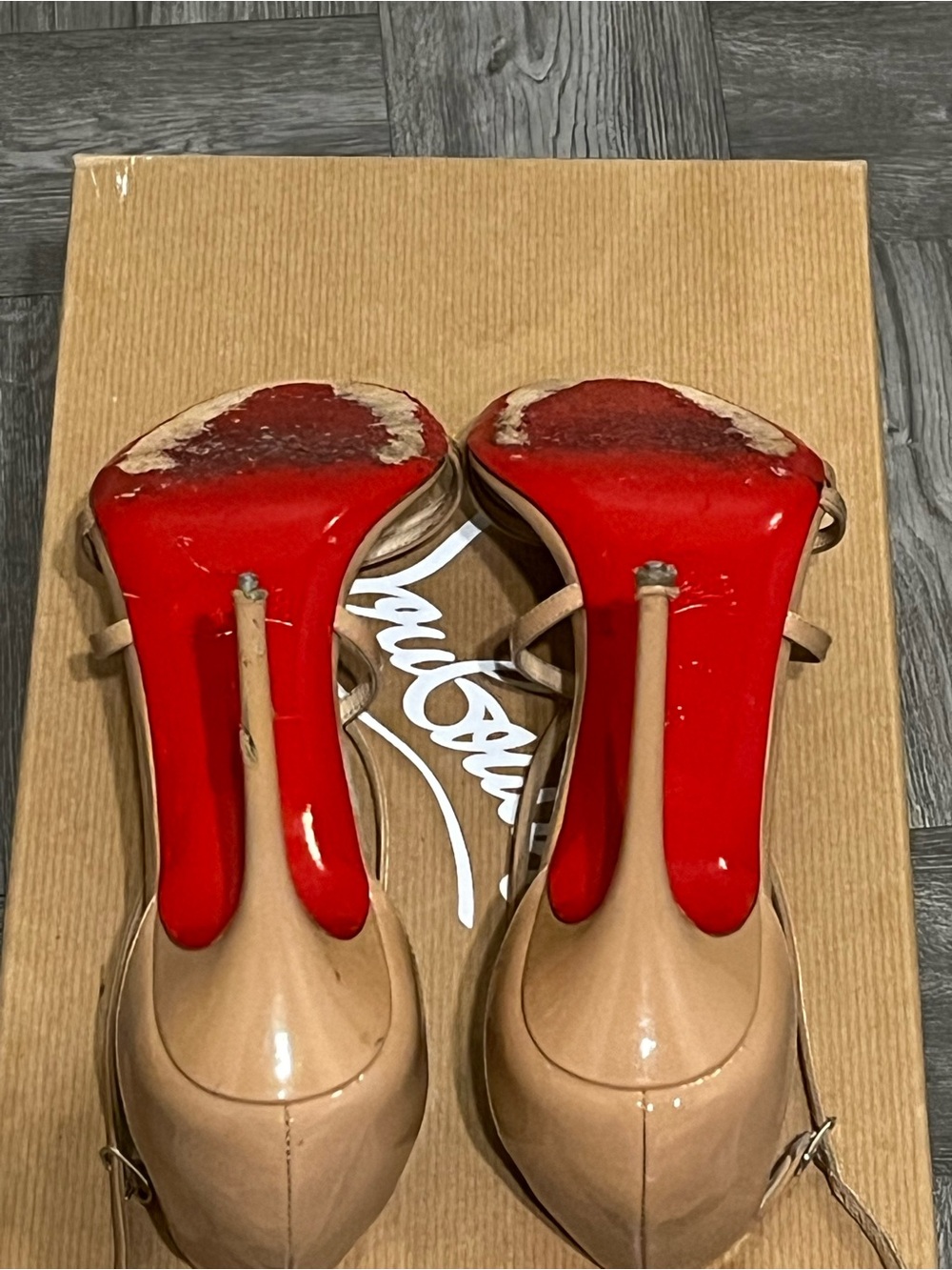 Christian Louboutin Blush Patent Leather Strappy High-Heel Sandals with Red Sole - Picture 4 of 4